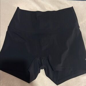 ALO Yoga Black Women's Bike Shorts